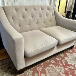 Nice Loveseat - Priced to MOVE!!!
