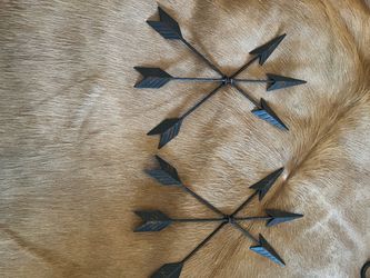 Metal Arrows