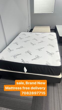 Huge sale for Mattress And Box Twin size #mattress and box 150.$ full 190$ Queen 200$ king 290$. free delivery free set up 708….289…7715… cash or Zell