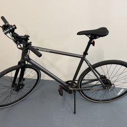 Bicycle Priority 8 Belt Drive Bike + Lock + Helmet + Lights