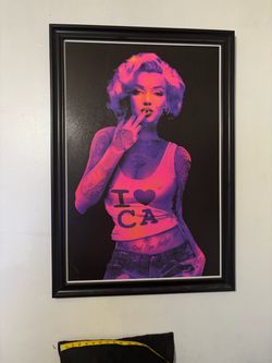 New Large Black Canvas Frame of Marilyn Monroe $25