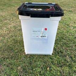 Airtight Pet Food Container