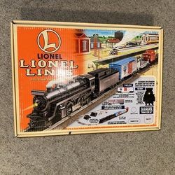 Lionel Lines Train