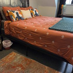 Queen Bedframe Bed