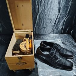 Vintage Shoe Shine Box Full Of Equipment And Size 11 Men's Dress Shoes