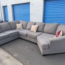Modern Sectional Couch Gray, 