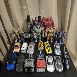 Transformers Autobots, Decepticons, AND Maximals