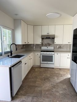 Kitchens cabient