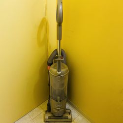 Shark Professional Vacuum Cleaner