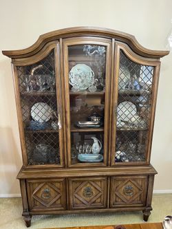 FREE Mid-Century Glass China Hutch / Cabinet