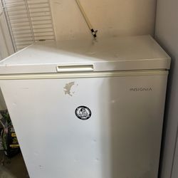 Deep Freezer    Cash Only 