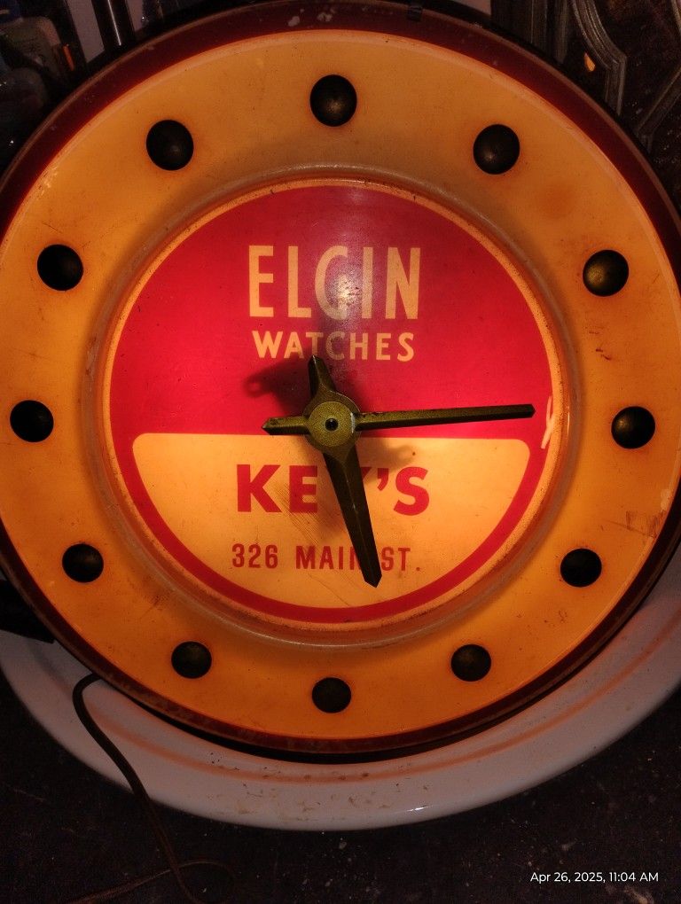 VTG Elgin keys Wall Clock 