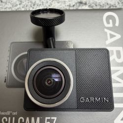 Garmin Dash Cam 57