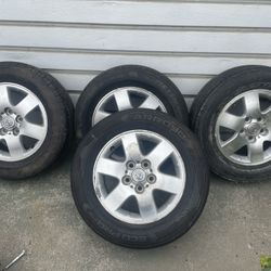 Car Tires 