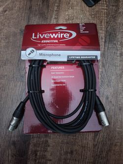 live wire essential microphone cable