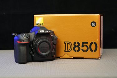 Nikon D850 DSLR Camera