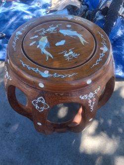 Ornimental drum stool
