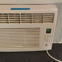 Air Conditioner  Window Unit.