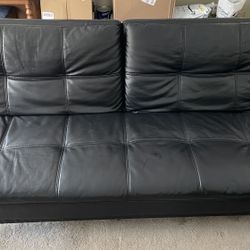 Black Futon