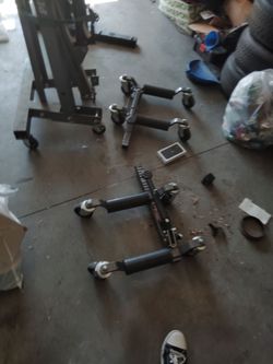 Engine crane