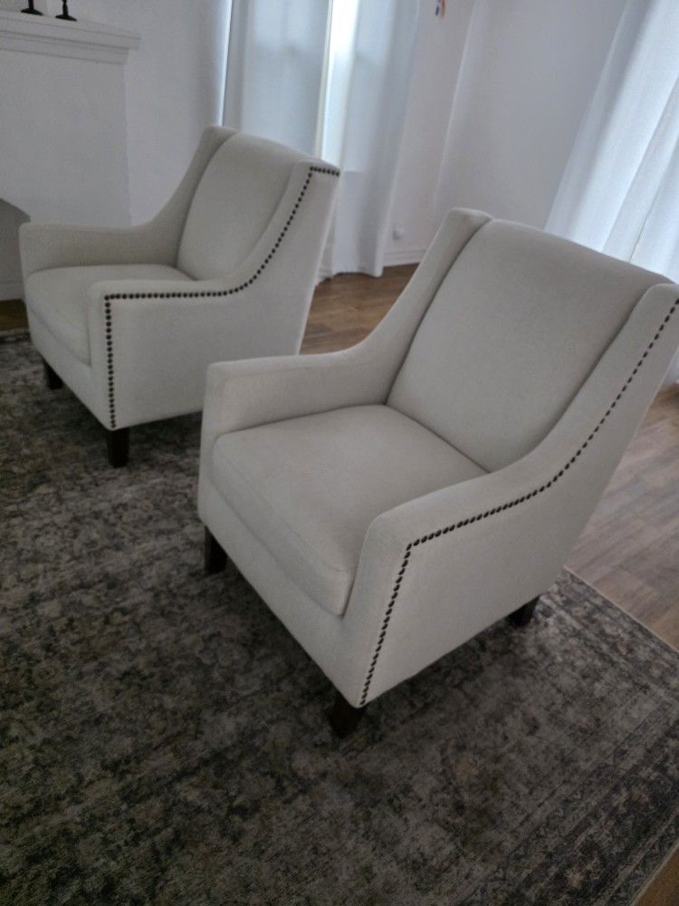 Accent Chairs