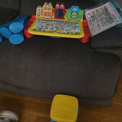 VTech Touch and Learn Activity Desk Deluxe
