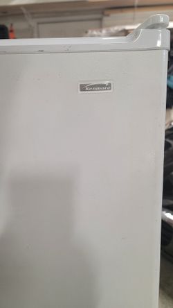 Kenmore 7.5 CF Freezer
