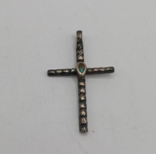 Vintage Sterling Silver Cross Pendant