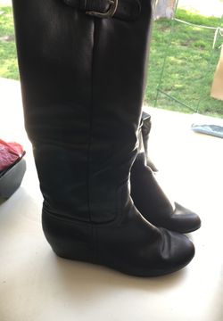Boots Size 8.5