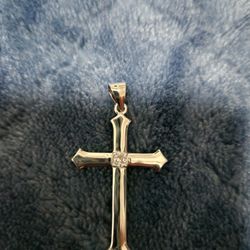 9.25 Silver Cross Pendant 