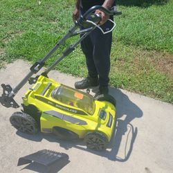 Broken Ryobi 40V Brushless Lawn Mower 