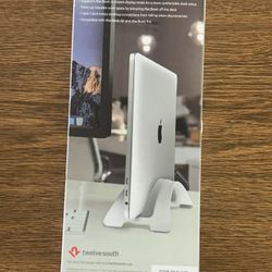 Twelve South BookArc Vertical Desktop Stand For MacBook Pro Silver