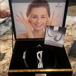 Predire Paris Black Face Mask