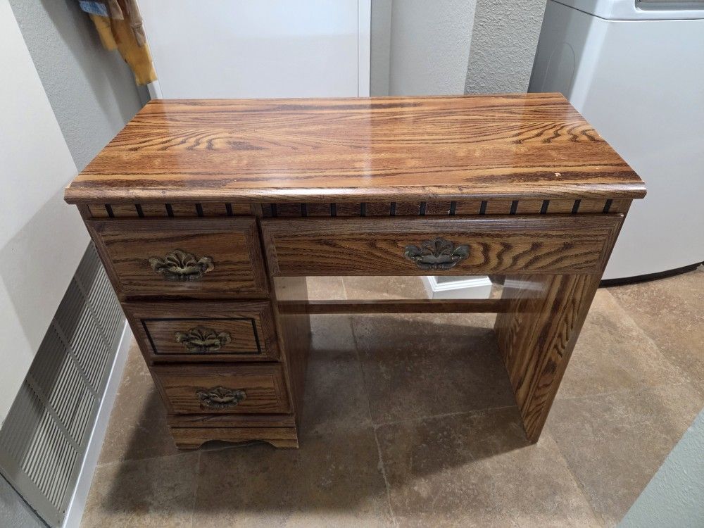 Small Desk