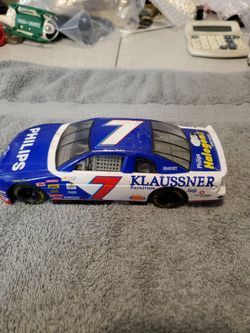 NASCAR #7 Michael Waltrip Philips Die-Cast Car