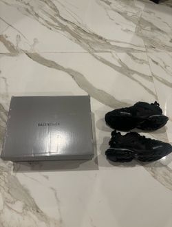 Balenciaga Track led