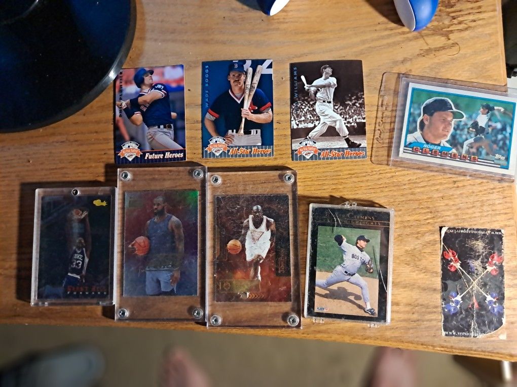 Baseball & Football Cards (90s Etc)
