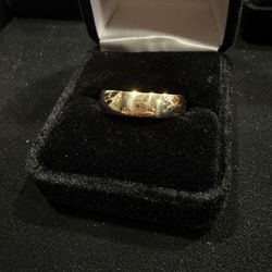 10K SOLID GOLD WEDD BAND