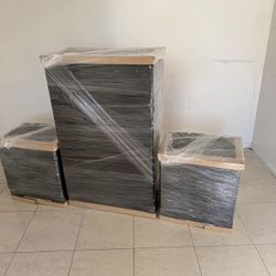 Chest And 2 Nightstands - Gavetero Y 2 Mesitas De Noche 