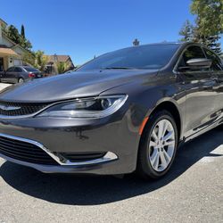 2015 Chrysler 200 Limited Clean title 