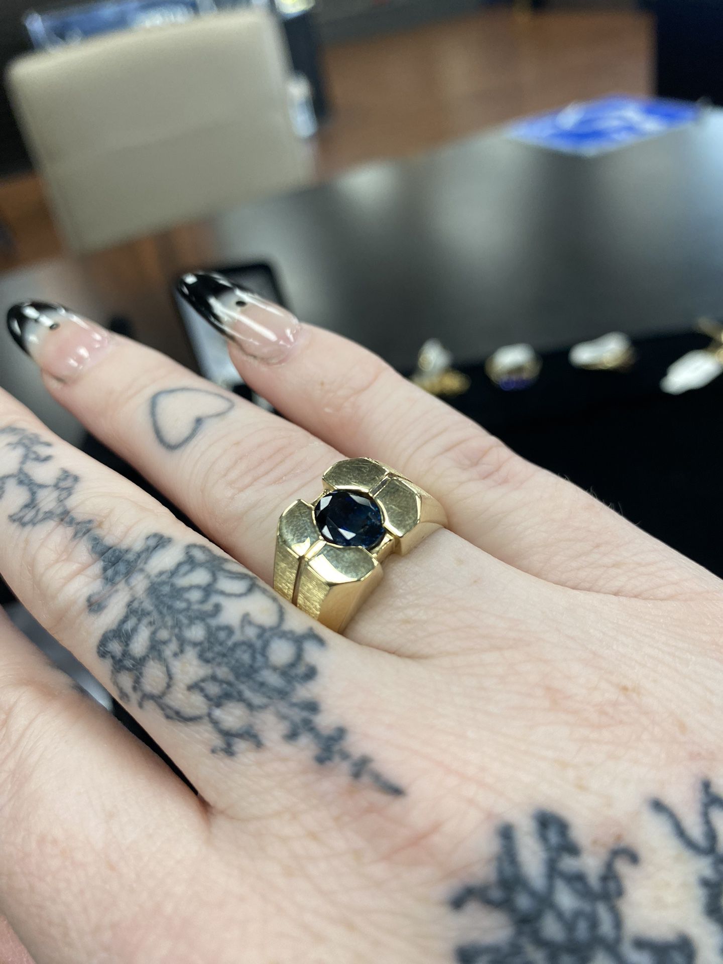 10k Gold Sapphire Ring 