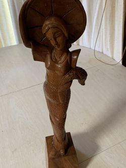 Beautiful Wooden Asian Figurine From The 70’s