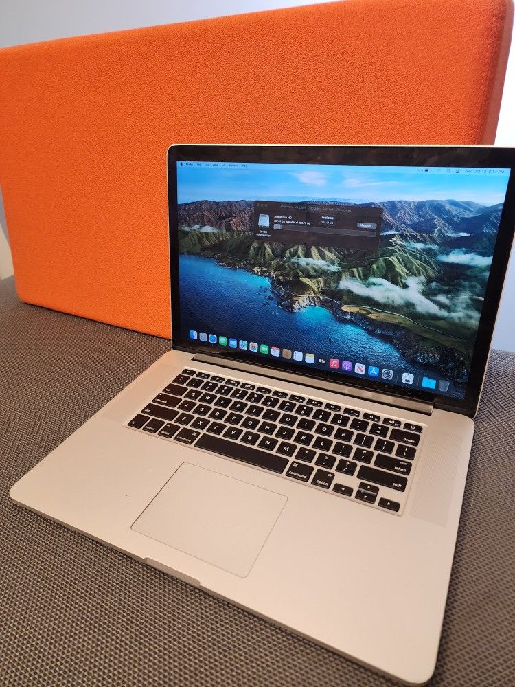 Apple Macbook Pro 15 Inch 2015