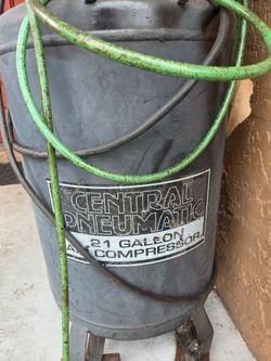 Central Pneumatic 21 Gallon Air Compressor