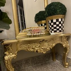 Very Gorgeous Victorian Stand And Mirror