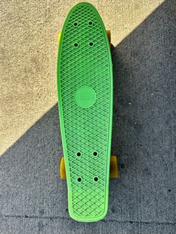 Penny Board (Green & Yellow)