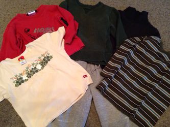 BOYS CLOTHES SIZE 4T