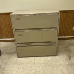 Storwal 3 Drawer Metal File Cabinet 