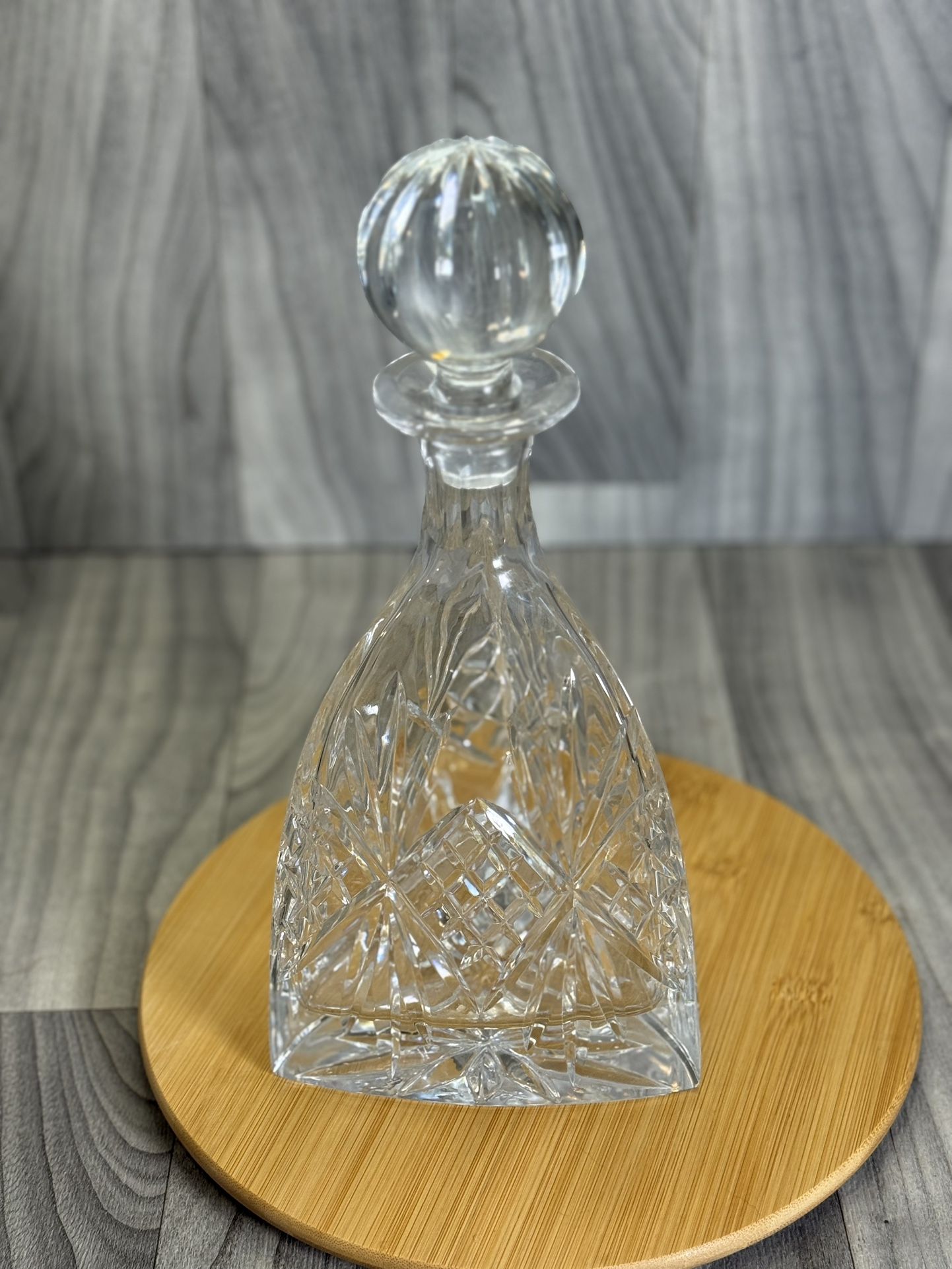 High Quality Unmarked Cut Crystal Square Decanter w/ Stopper | Diamond Cross Cut