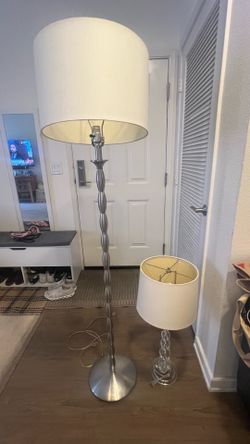 2 Lamps